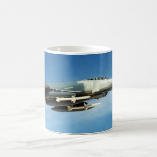 Tasse sauvage de la belette F-4