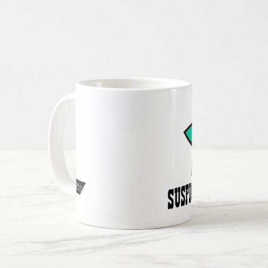 Tasse soupçonneusement mignonne (Devant gauche)