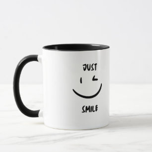 Tasse sourire juste