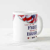 Tasse spéciale (Devant droit)