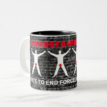 Tasse tachée de sang de Brickwall d'hommes