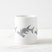 Tasse tribale d'enveloppe de requin de (Centre)