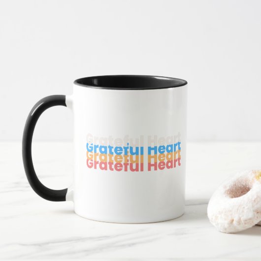 Tasse Typographie colorée Grand Coeur (Avec donut)