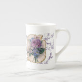 Tasse vintage de thé de conception (Droite)