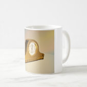Tasse vintage d'horloge (Devant droit)