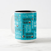 Tasse visqueuse de ton du carlin deux de visages (Devant gauche)