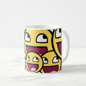 Tasse vraiment impressionnante de visage (Devant droit)
