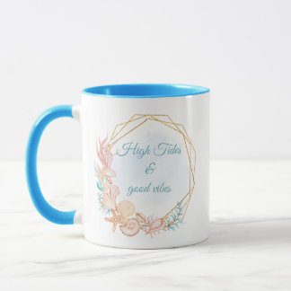 Tasses de marée haute et bonnes vibrations de coqu