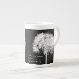 Tasses de spécialité de Haiku de pissenlit