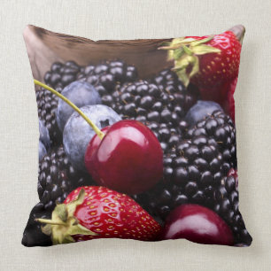 Tasty Summer Fruits on a Wooden Table Kussen
