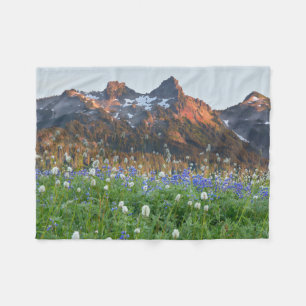 Tatoosh Range en wilde bloemen   Mt. Rainier Fleece Deken