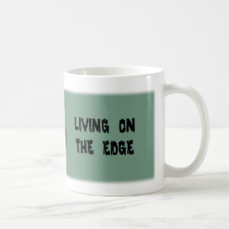 Tatou sur la tasse de bord
