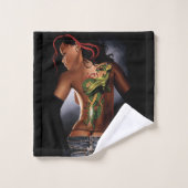 Tatouage de femme dragon de fantasy gras (Gant de toilette)