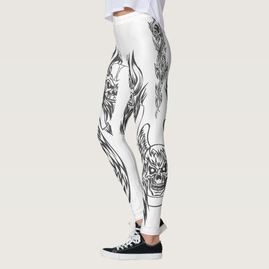 tatouage legging (Gauche)