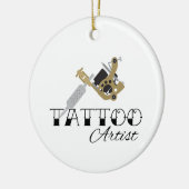 Tattoo artiest keramisch ornament (Links)