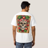 Tattoo Style Red Apple Squeezed by Hand – Love T-shirt (Achterkant volledig)