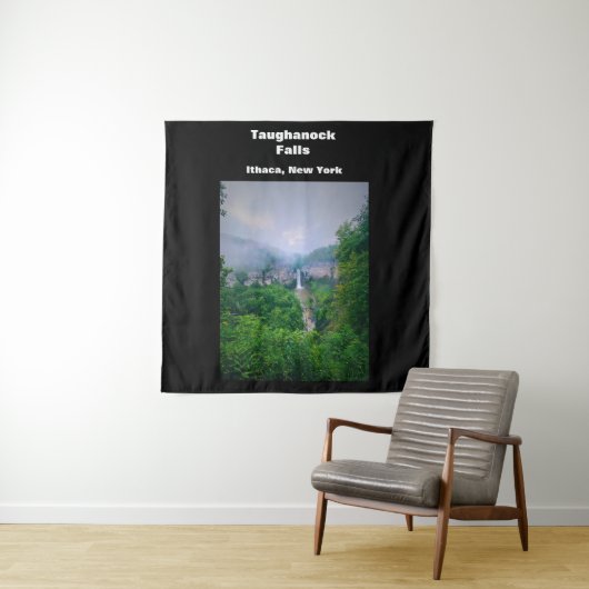 TAUGHANNOCK HERFSTEN ITHACA NEW YORK TAPESTRY WANDKLEED (In situ)