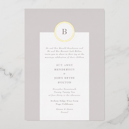 Taupe and Gold Circle Monogram Weddenschap Folie Uitnodiging (Voorkant)