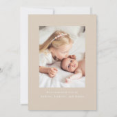 Taupe Bow 2 Foto Geboorte Aankondiging (Achterkant)