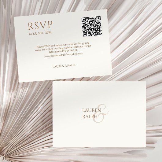 Taupe & Ivoor Paar Monogram QR Bruiloft RSVP
