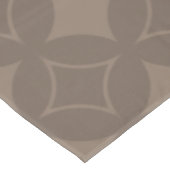 Taupe shippo tafelkleed (Gekanteld)