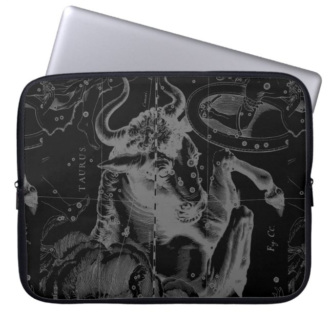 Taurus Zodiac Constellation Hevelius circa 1690 Laptop Sleeve (Voorkant)
