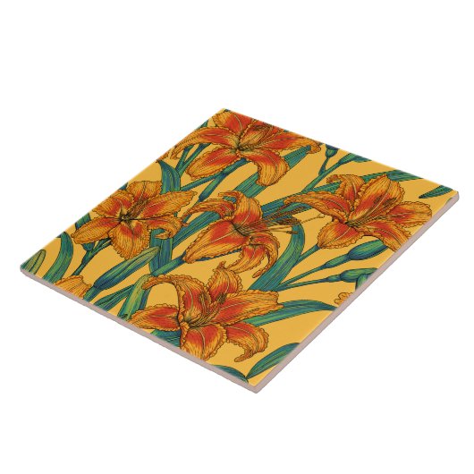 Tawny daglilbloemen, blauw en geel tegeltje (Zijkant)