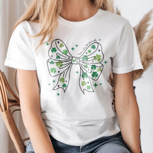 "Te Schattige"  boog met Shamrocks T-shirt