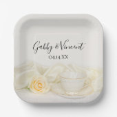 Tea Cup en White Rose Wedding Papieren Bordje (Voorkant)