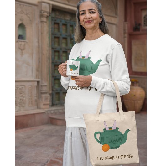 Tea drinker cup of theebrouwer vriend sibling tote bag