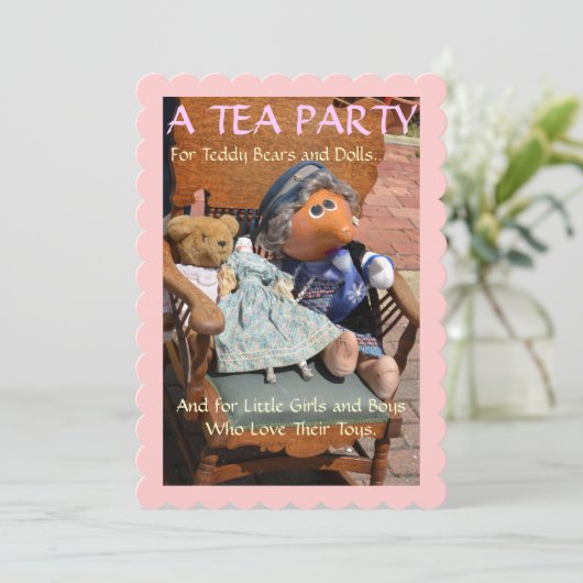 Tea Party - Invitation (Debout devant)