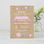 Tea Party Teapot Alice in Wonderland Burlap nodigt Kaart (Staand voorkant)