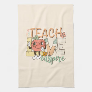 Teach Love Inspire – Schattigee schoolbenodigdhede Theedoek