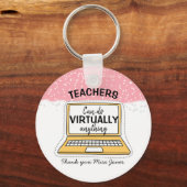 teacher can do virtually anything sleutelhanger (Achterkant)