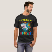 Team 2e graad Shark Student leraar terug naar Scho T-shirt (Voorkant volledig)