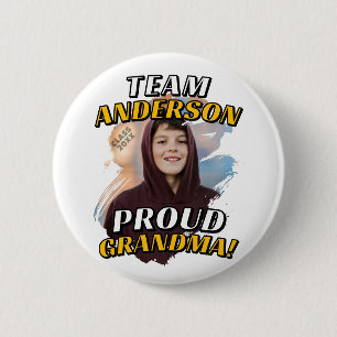 Team [Achternaam] Trots Oma Afstudeerfoto Ronde Button 5,7 Cm