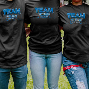 Team Blue familienaam aangepaste sportieve zwarte  T-shirt