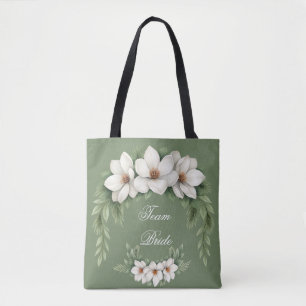 Team Bride Magnolia Winter Wedding Pine Tree Draagtas