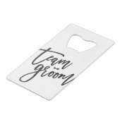 Team Groom Bow Stropdas Bachelor Party Weddenschap Kredietkaart Flessenopener (Voorkant Gekanteld)