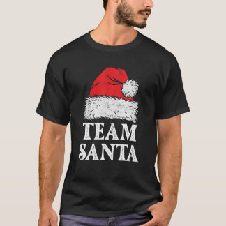 Team kerstkerstfamilie komt overeen met pyjama's v t-shirt