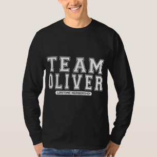 Team OLIVER Familie Achternaam Reunion Crew Member T-shirt