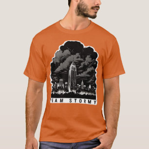 Team Stormy donkere stormachtige wolken boven NYC T-shirt