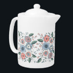 Teapot Boho Blush Pink Blue<br><div class="desc">Fleurs Boho Bleu Rose Tendance. Joli rose et bleu poudreux avec accent vert feuillage. Fleurs et feuillage doux et doux. Art à fil floral dessiné à la main avec détail aquarelle. Ce design girly bohème est idéal pour de nombreux cadeaux et occasions. Profitez d'une impression tendance et élégante pour votre...</div>