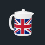 Teapot du pavillon britannique<br><div class="desc">Ajoutez une touche de charme britannique à votre tea time avec notre théière exclusive avec le drapeau du Royaume-Uni ! Réalisée avec soin dans le détail, cette théière est plus qu’une simple pièce fonctionnelle, c’est une célébration du riche patrimoine et de la fierté culturelle du Royaume-Uni. L'élégante décoration affiche l'emblématique...</div>