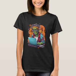 Techie Zombie   Halloween T-shirt