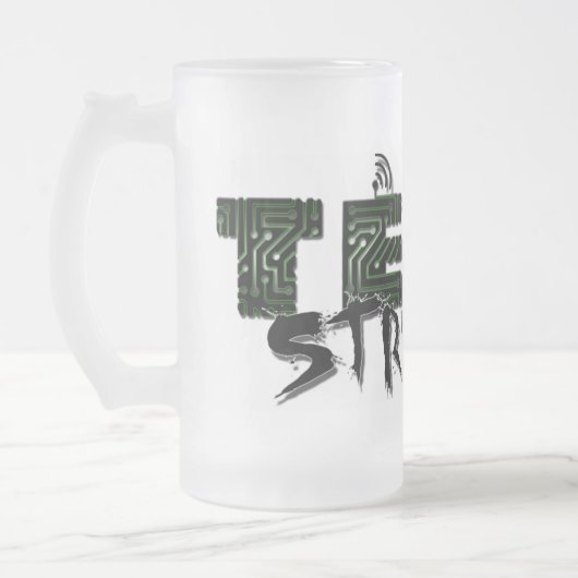TechStremist a givré la tasse (Gauche)