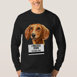 Teckel heeft kerstboom neergehaald t-shirt