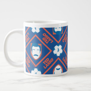 Ted Lasso   Face en Ball Diamond Pattern Extra Grote Beker