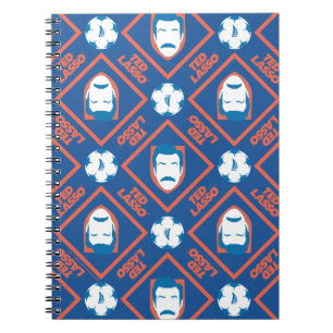 Ted Lasso Face en Ball Diamond Pattern Notitieboek