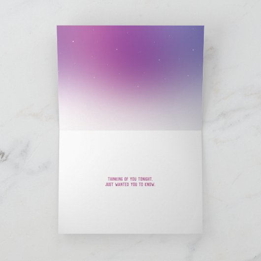 Teddy beer in het raam aan je denken feestdagen kaart (Binnen)